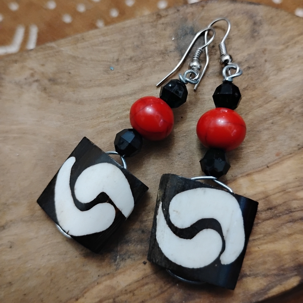 Artisan Black Onyx & Bone White Red ♥️ Beaded Earrings